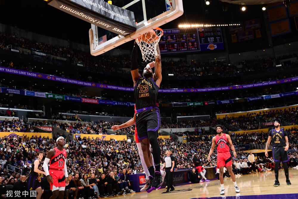 男篮在比赛 男篮在比赛