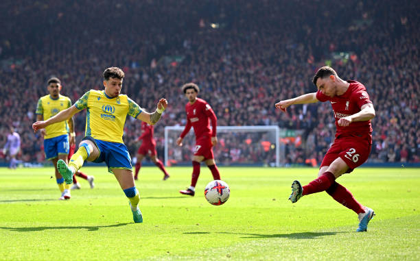 的第一次突 的第一次突