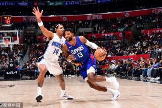 举办城市依 举办城市依